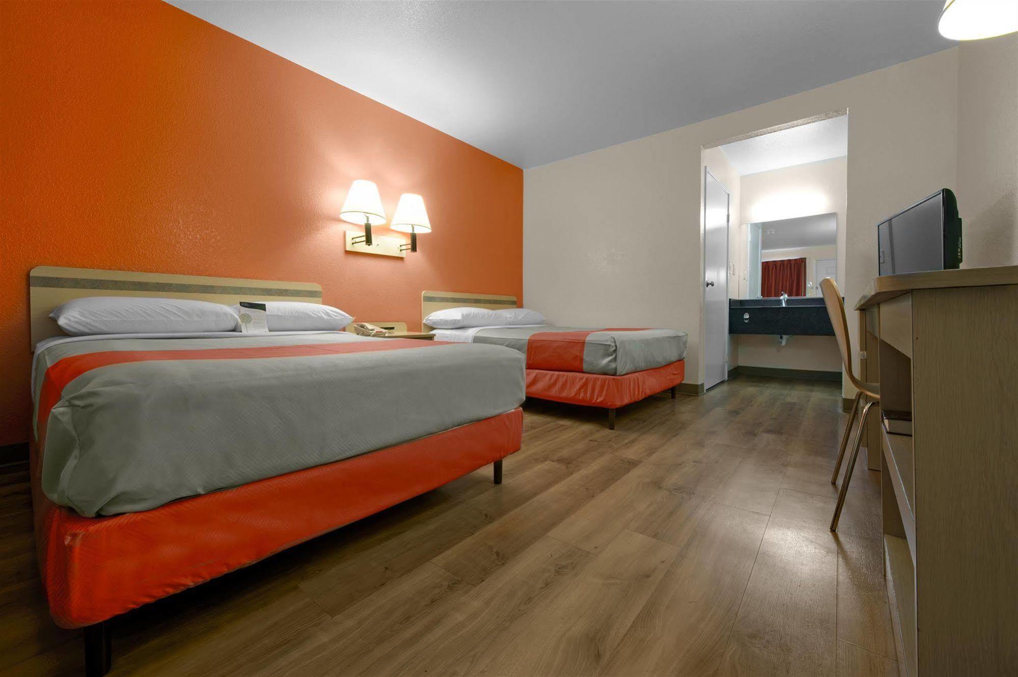 Motel 6-Branford, Ct - New Haven Ngoại thất bức ảnh